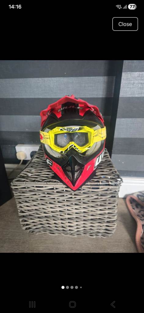 Wulf helmet