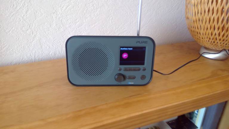 Pure Elan BT3 Portable DAB/DAB+/FM Digital Radio with Bluetooth