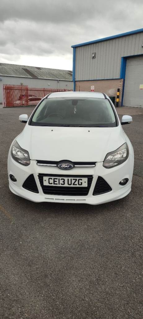FORD FOCUS ZETEC S 2013