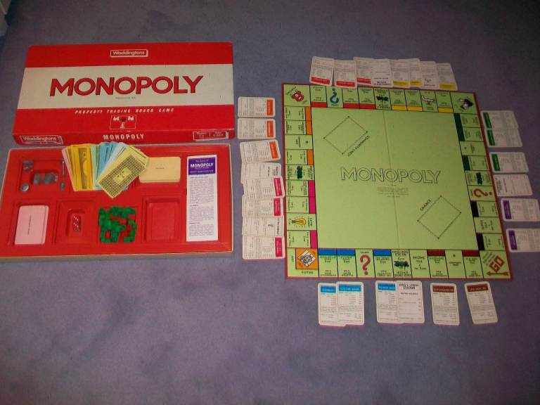 Vintage Monopoly Board Game 1984 Waddingtons Complete Ages 8-Adult (Bexley)