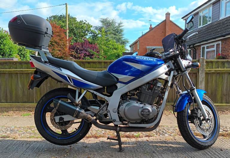 Suzuki GS500
