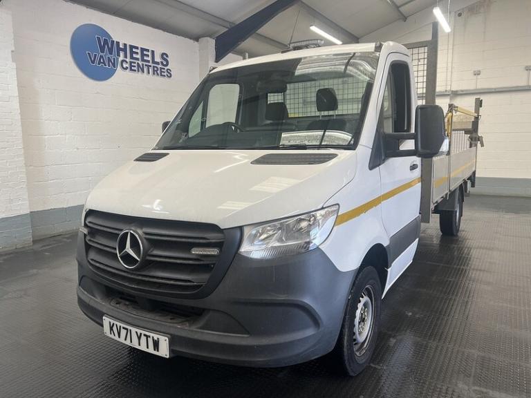 2021 Mercedes-Benz Sprinter 3.5t Progressive Chassis Cab CHASSIS CAB DIESEL Manual