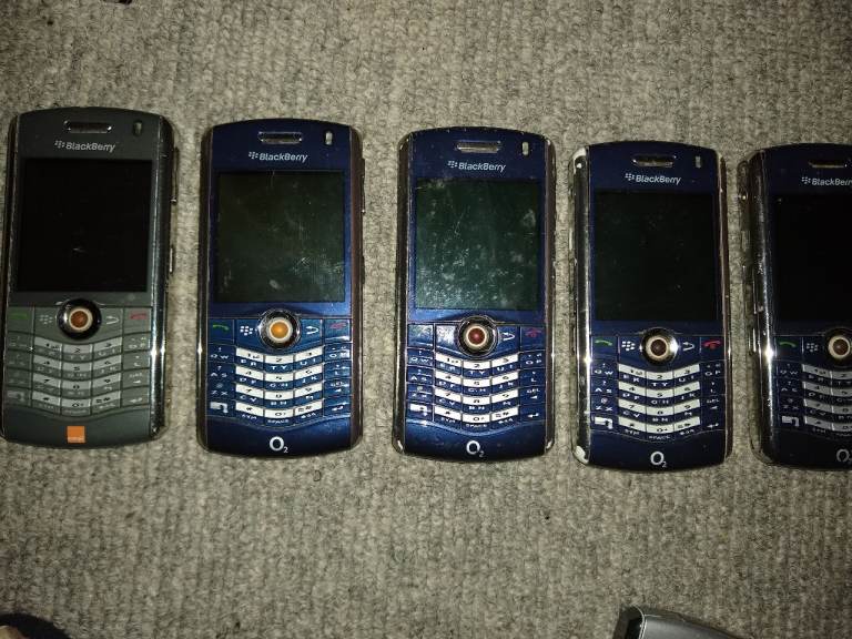 BlackBerry mobile phones Joblots 