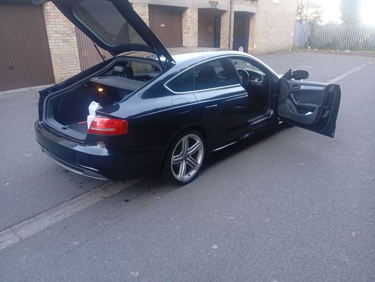Audi, A5, Hatchback, 2011, Manual, 1968 (cc), 5 doors
