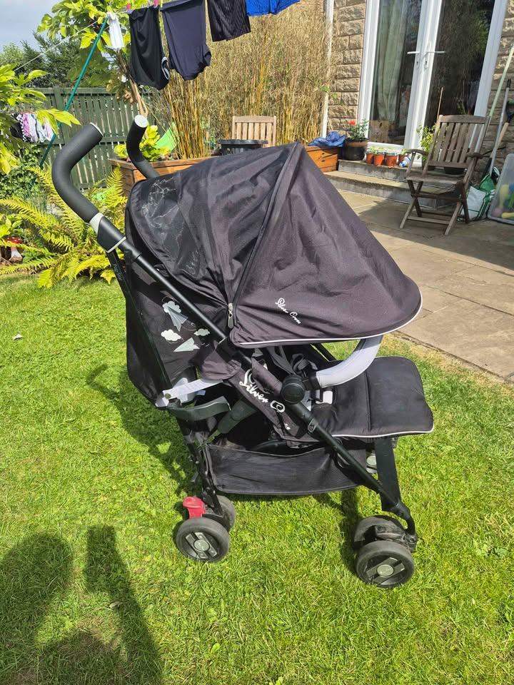  Silver Cross Popstar pushchair with raincover