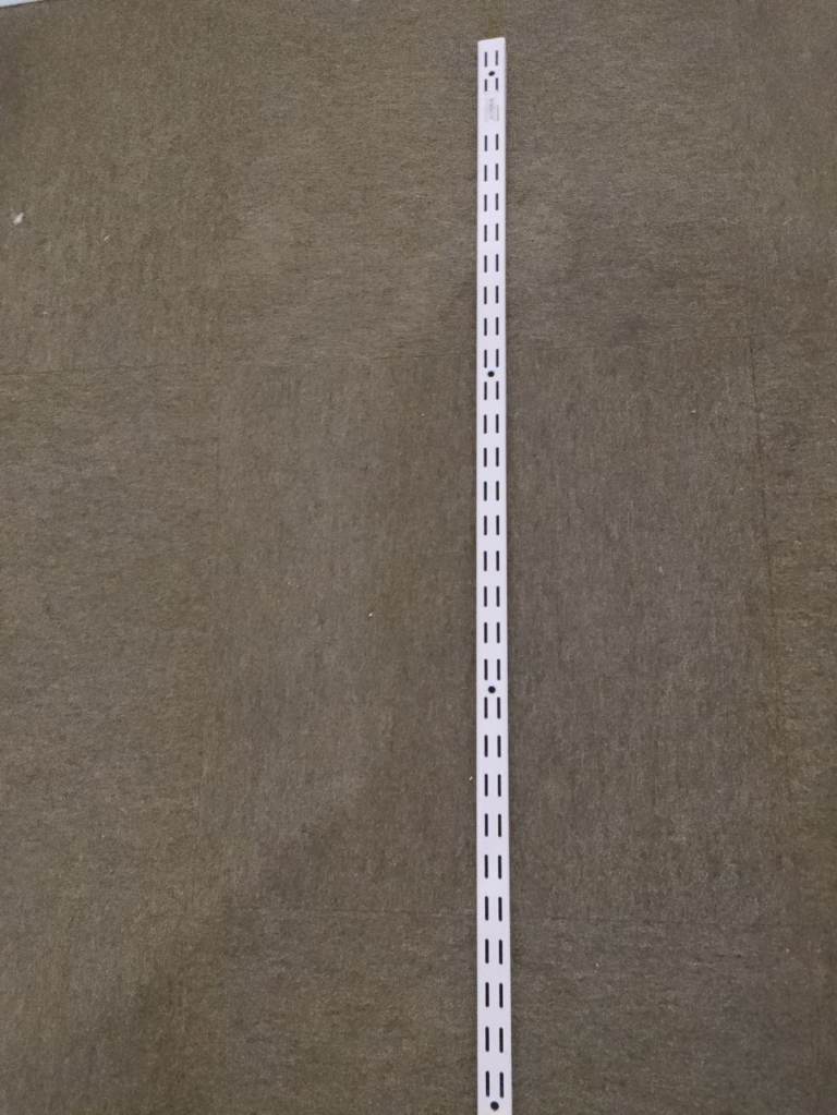Twin Slotted white shelving upright 