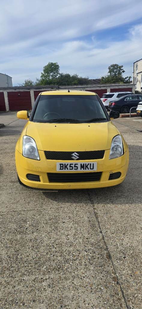 Suzuki, SWIFT, Hatchback, 2005, Manual, 1328 (cc), 5 doors