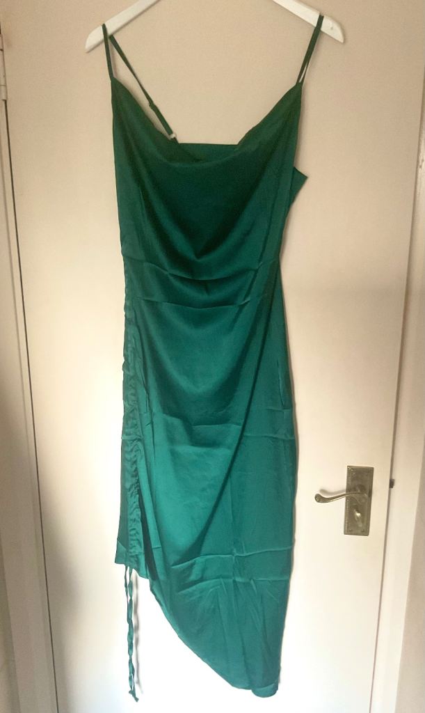 BRAND NEW WOMENS GREEN SATIN GLAMOROUS SEXY COCKTAIL PARTY DRESS (Spaghetti Straps Cowl Neck) 