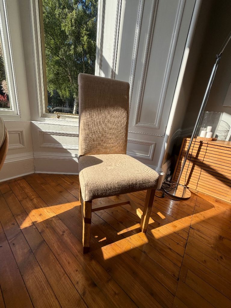 2 dining chairs