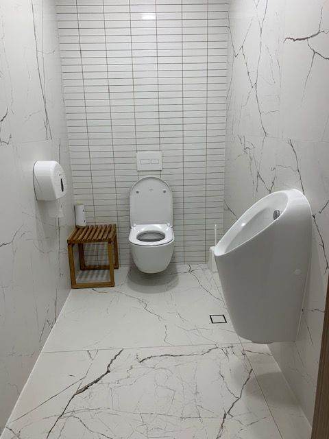 Bathrooms, kitchens, tiling, painting, laminate flooring, decorating, partition walls