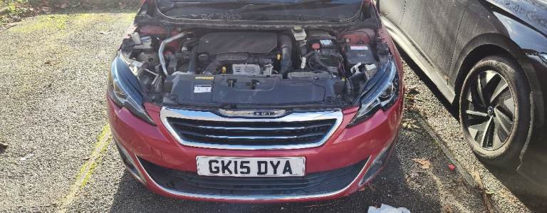 Peugeot, 308, Hatchback, 2015, Semi-Auto, 1199 (cc), 5 doors