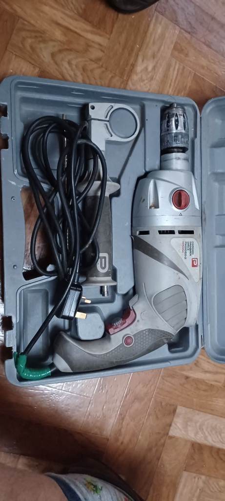 'Performance' power drill.