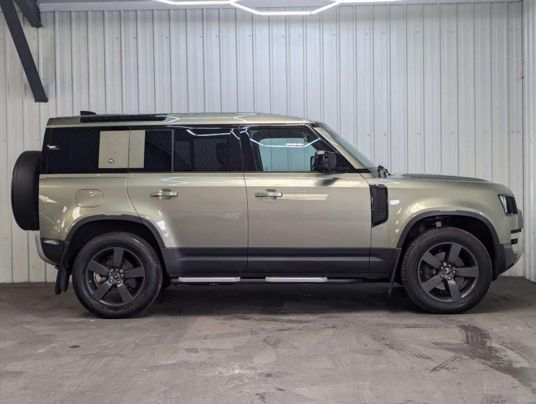 2021 Land Rover Defender 2.0 Defender SE Auto 4WD 5dr SUV Petrol Automatic
