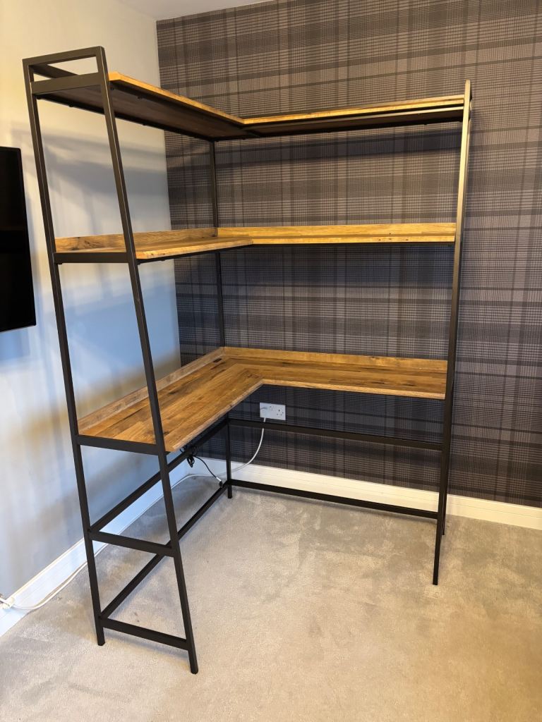 Next Modular Corner Desk (Natural)