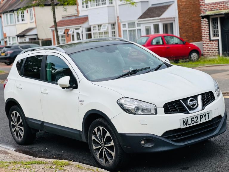 Nissan, QASHQAI, Hatchback, 2012, Manual, 1598 (cc), 5 doors