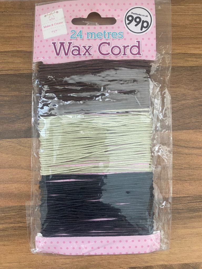 Wax cord 24 metres . 