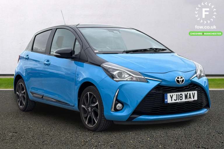 2018 Toyota Yaris 1.5 VVT-i Blue Bi-tone 5dr Hatchback PETROL Manual
