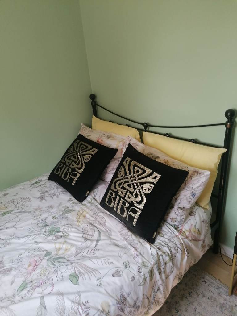 Cosy, clean room availble 