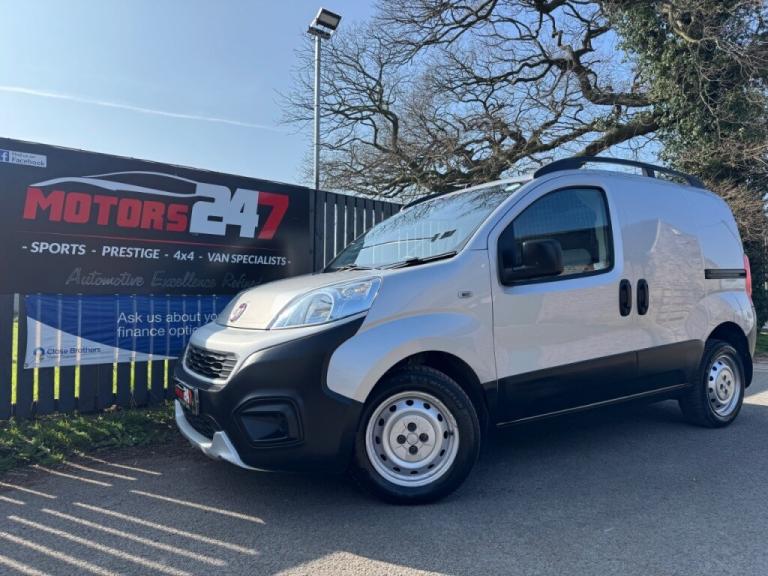  Fiat Fiorino FIORINO 1.3 16V MULTIJET ADVENTURE EDITION!+AIR CON!+1 OWNER!+2
