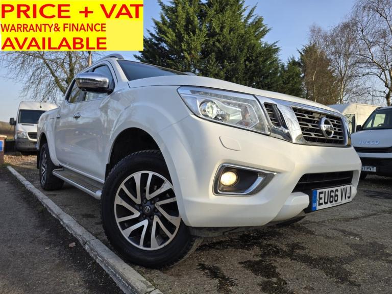 2016 Nissan Navara Double Cab Pick Up Tekna 2.3dCi 190 4WD Auto PICK UP Diesel Automatic