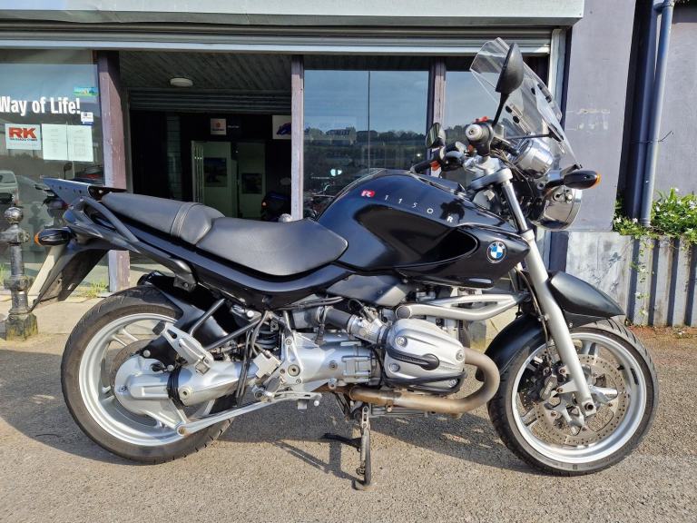 BMW R1150 R IN BLACK