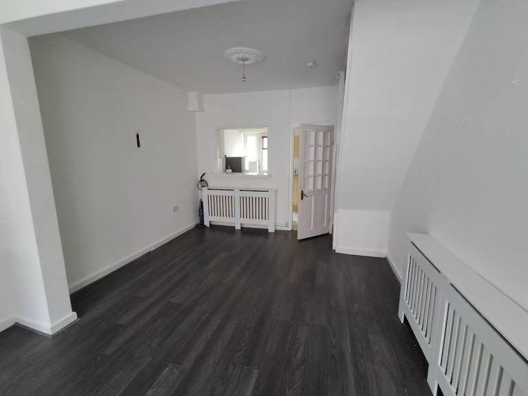 2 Bedroom House L6