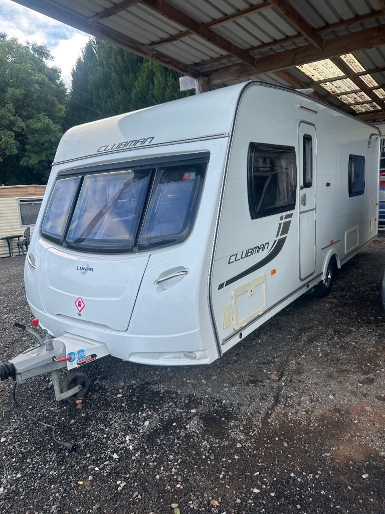 Lunar clubman 5B 2012 caravan