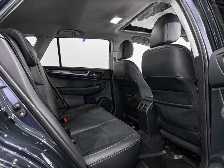 2016 Subaru Outback 2.5i SE Premium 5dr Lineartronic ESTATE PETROL Automatic