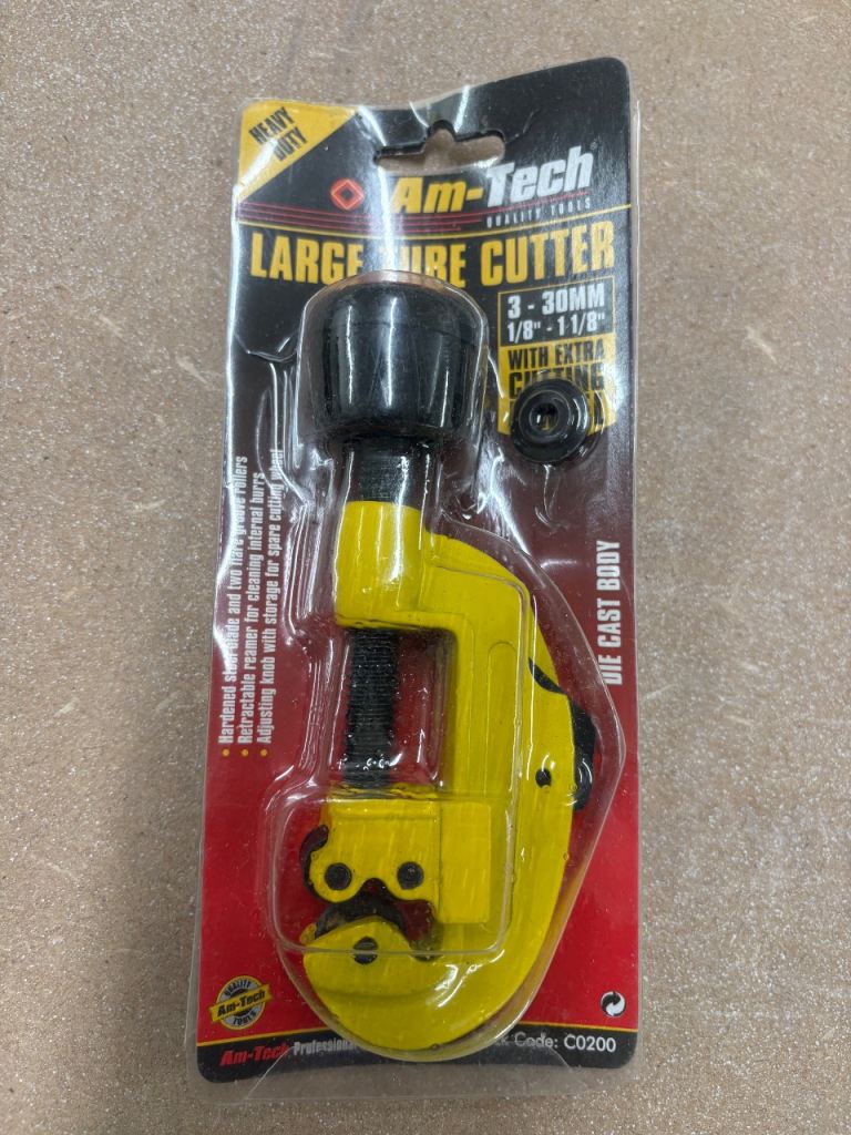 AM- TECH LARGE TUBE CUTTERS 3mm - 30mm x8 cutters 