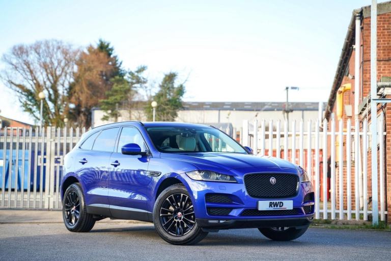 2018 Jaguar F-Pace 2.0d Portfolio 5dr Auto AWD ESTATE DIESEL Automatic