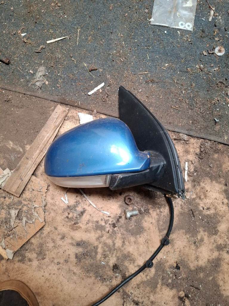Golf mk5 door mirror & glass