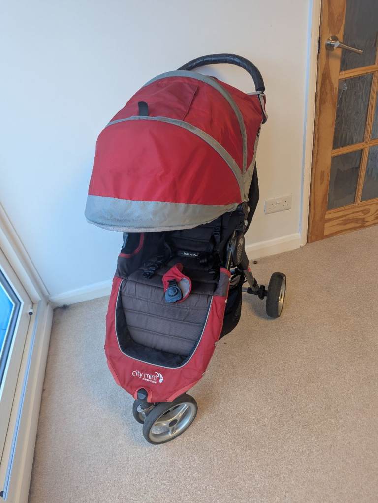 Baby Jogger Citi Mini with raincover