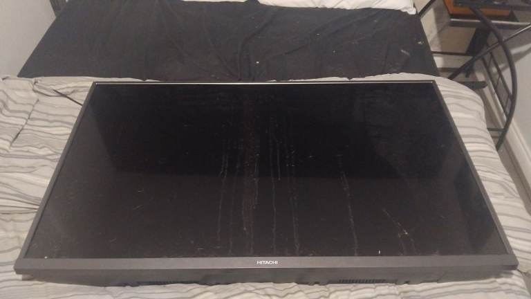 Hitachi 40inch flat screen tv 