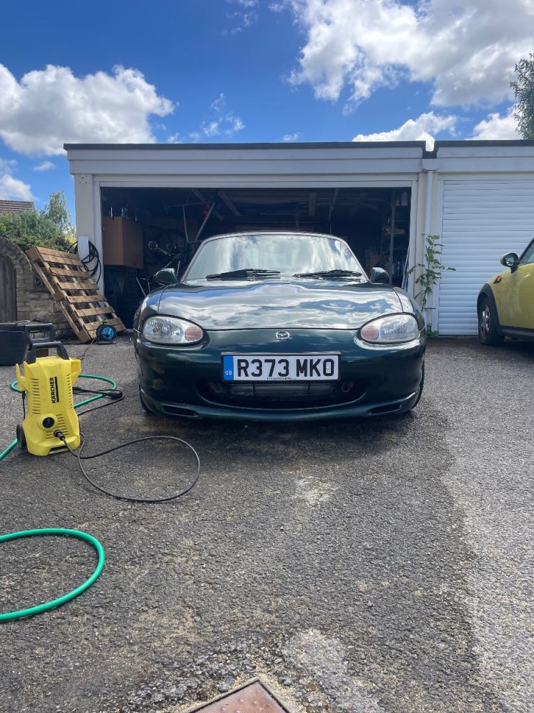 Mazda, MX-5, Convertible, 1998, Manual, 1840 (cc), 2 doors