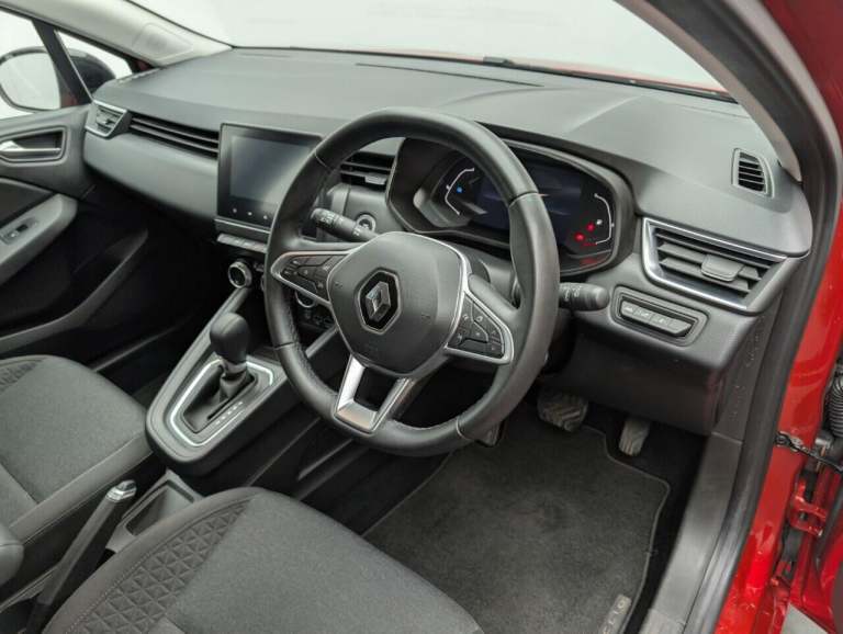 2023 Renault Clio 1.6 E-TECH Evolution Hatchback 5dr Petrol Hybrid Auto Euro 6 (s/s) (145 ps) HAT...