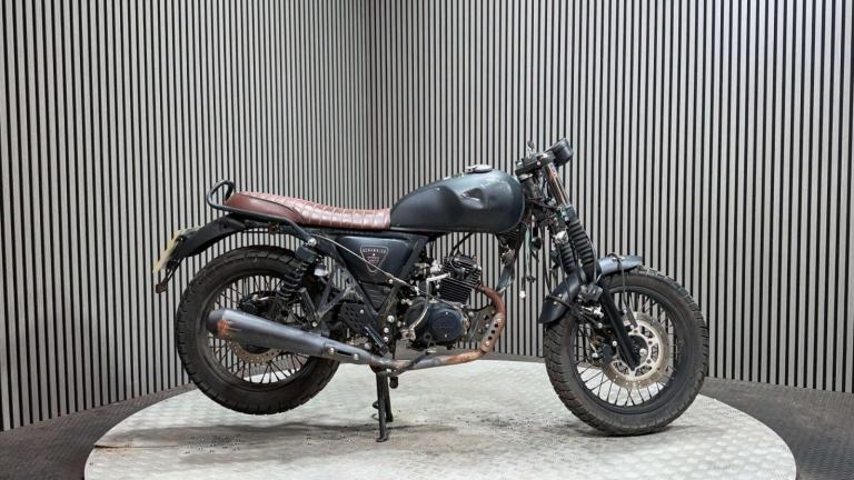 WK Bikes Scrambler 2021 50CC GEARED BIKE SPARES OR REPAIR PROJECT BIKE