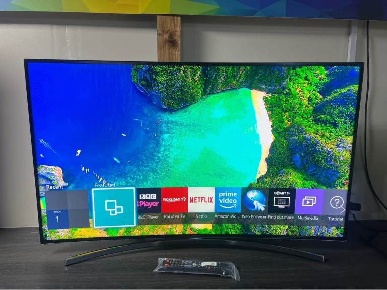 Samsung UE48H8000 48 Inch Smart 3D Curved LED TV