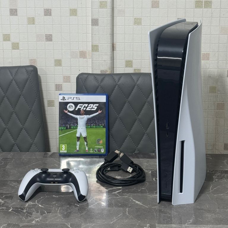 PlayStation PS5 Disc Edition + EA Sports FC25 + Controller & Cables