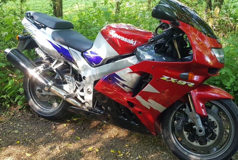 Kawasaki, Ninja ZX 9, 1997, 899 (cc)