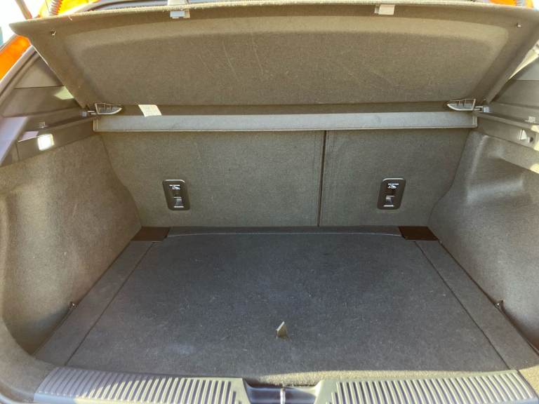 2024 MG MG4 150kW Trophy EV Long Range 64kWh 5dr Auto Hatchback ELECTRIC Automatic