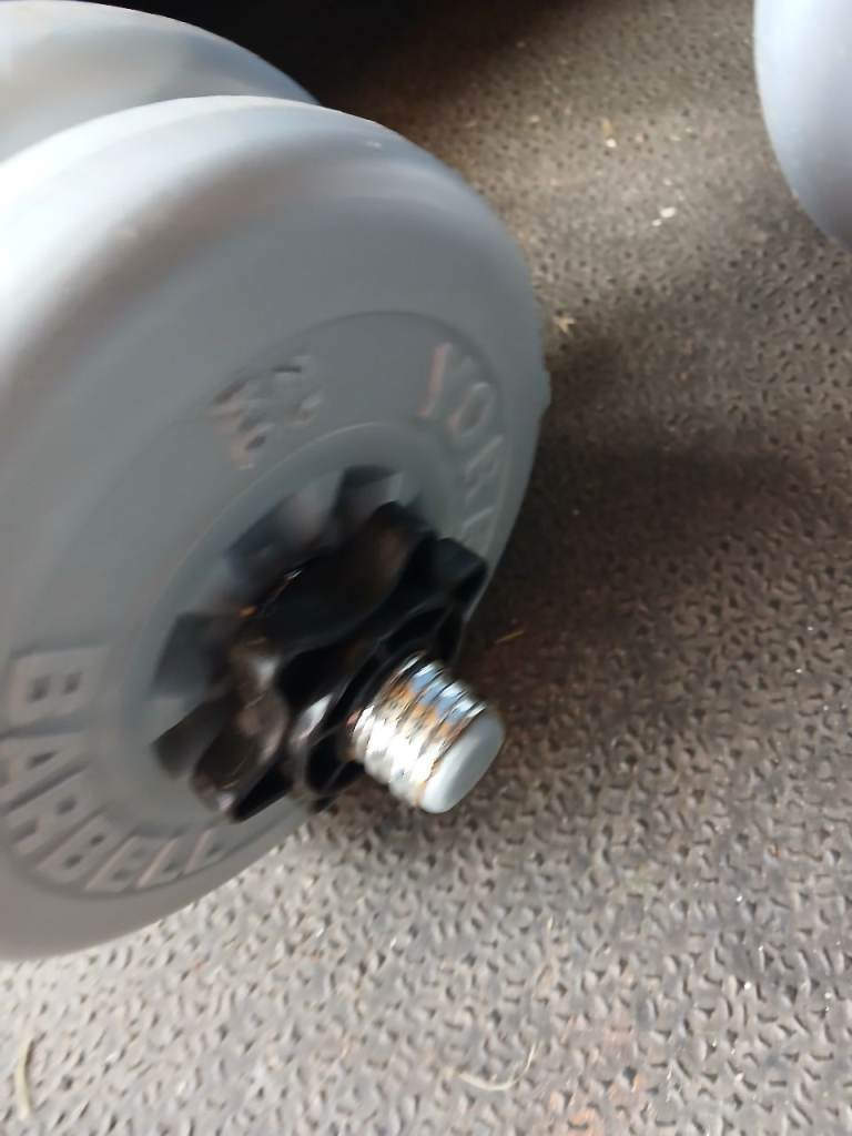 Dumbells 