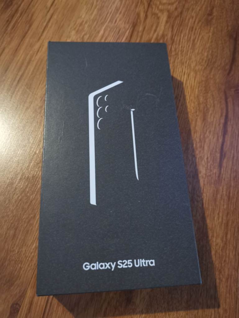 ** Samsung S25 Ultra 256gb Black Unlocked Boxed ** Swap S26 Ultra **