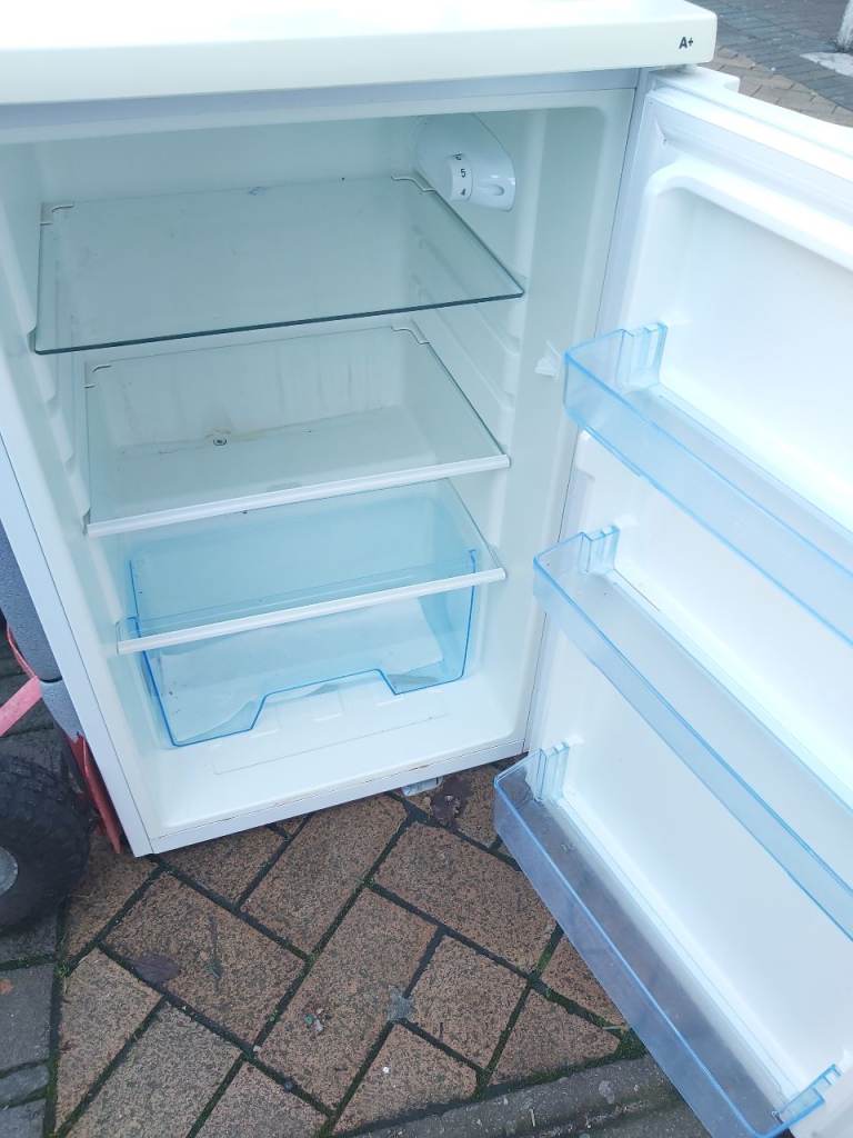 Curry's under counter fridge free delivery 