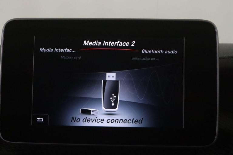 2018 Mercedes-Benz V-Class V250 d AMG Line 5dr Auto [Extra Long] MPV DIESEL Automatic