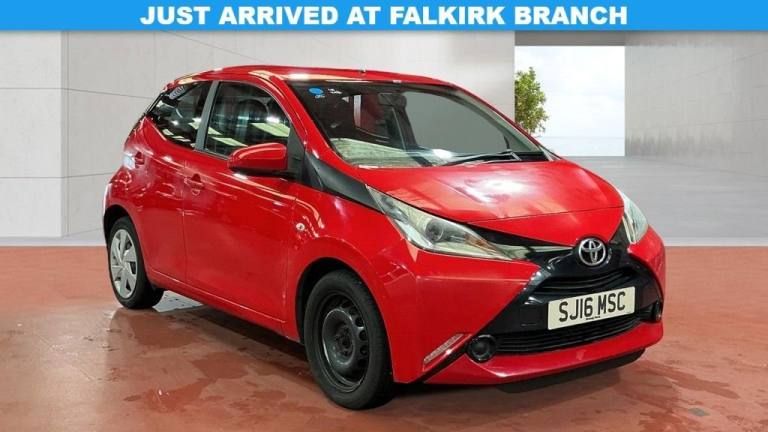 2016 Toyota AYGO 1.0 VVT-i X-Play 5dr HATCHBACK PETROL Manual