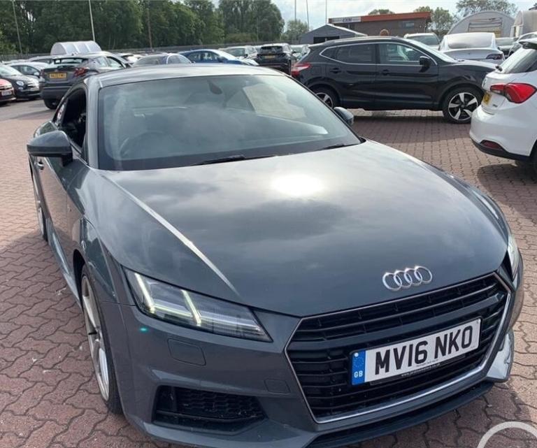 2016 Audi TT 2.0 TDI Ultra S Line 2dr ++ TECH PACK NAV / GREY LEATHER / ULEZ ++ COUPE Diesel Manual