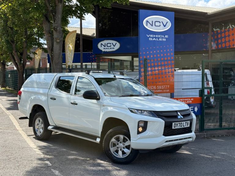 2020 Mitsubishi L200 DI-D 4LIFE DCB Pick Up Diesel Manual