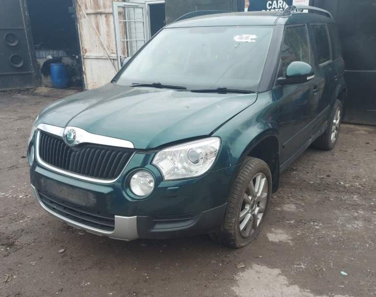Breaking Skoda Yeti 2009 5DR 2.0 TDI CBDB 6 Speed LNM Green LF6N
