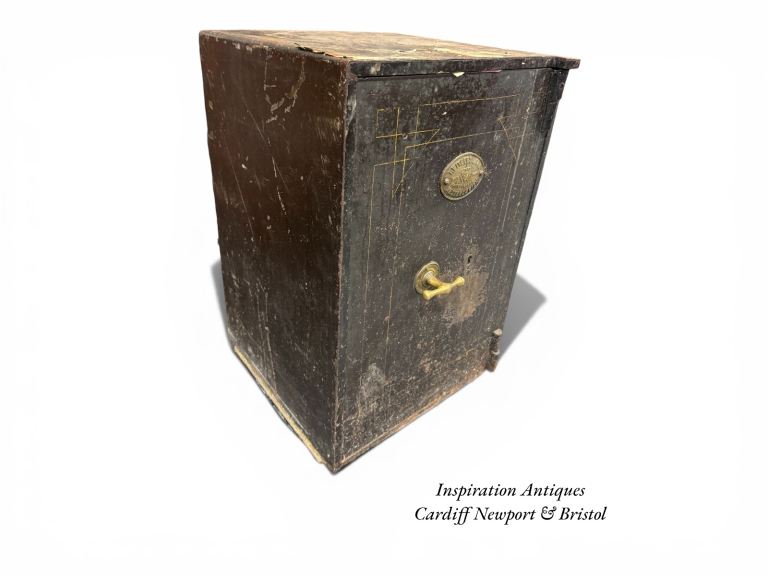Quick Sale Large Antique Safe with Key.  Pickup Cardiff