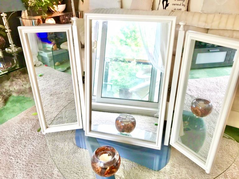 White triple adjustable dressing table mirror, stand alone, tilting action 